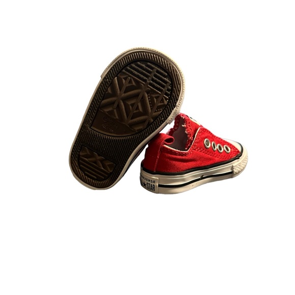 Converse - Picture 3 of 8